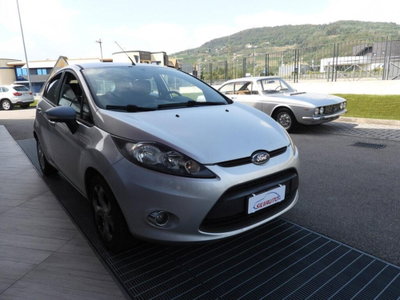 Ford Fiesta Ikon 1.4 TDCi 70CV 5 porte (6)