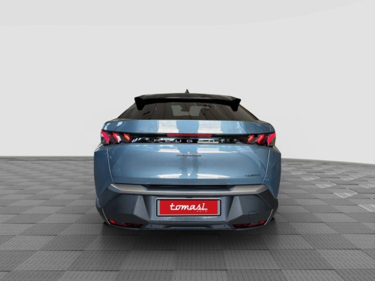 Peugeot 3008 1.2 hybrid GT Exclusive 145cv e-dcs6 (4)