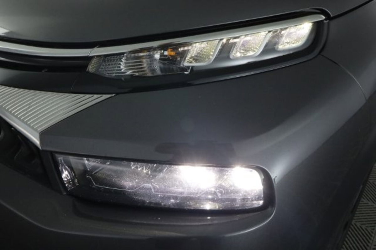 Citroen C3 Aircross BlueHDi 110 S&S Shine (9)