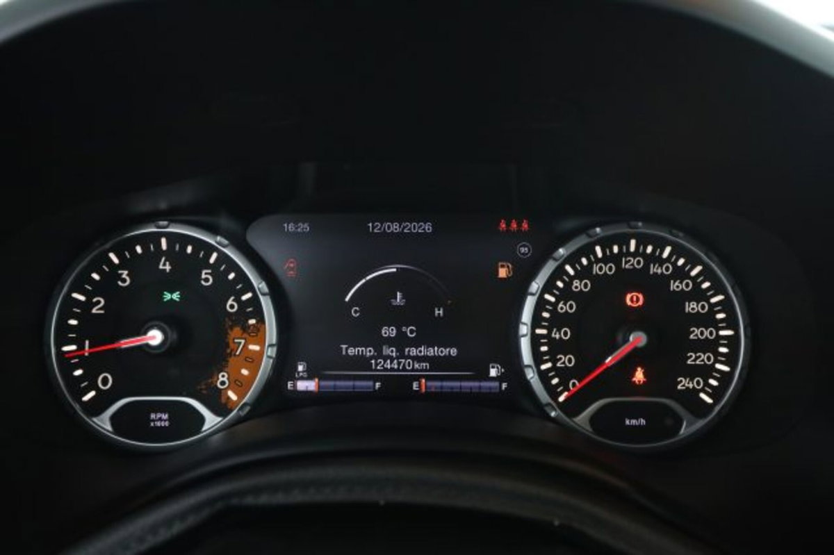 Jeep Renegade 1.4 T-Jet 120 CV GPL Longitude (15)
