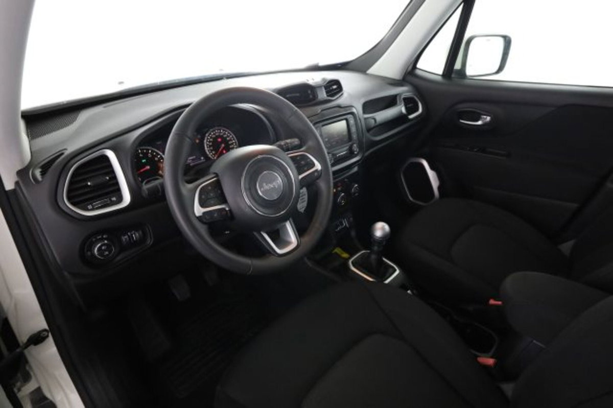 Jeep Renegade 1.4 T-Jet 120 CV GPL Longitude (9)