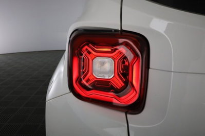 Jeep Renegade 1.3 T4 DDCT Limited (10)