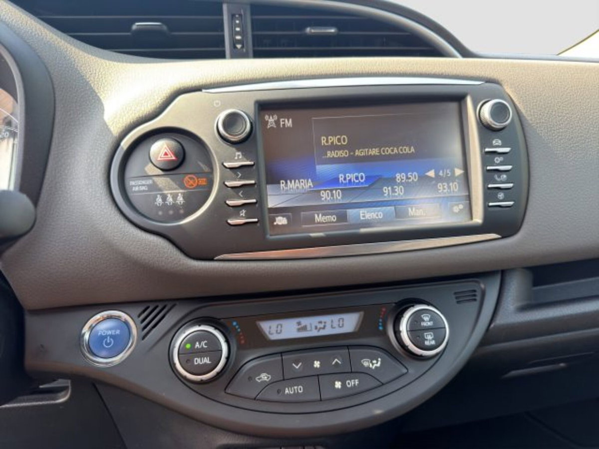 Toyota Yaris Cross 1.5 Hybrid 5p. E-CVT Active (17)
