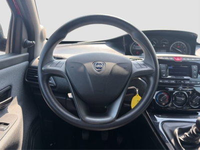 Lancia Ypsilon 1.0 FireFly 5 porte S&S Hybrid Silver Plus (13)