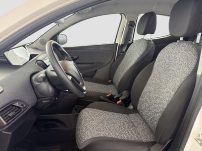 Lancia Ypsilon 1.0 FireFly 5 porte S&S Hybrid Silver Plus (10)