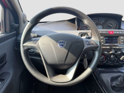 Lancia Ypsilon 1.0 FireFly 5 porte S&S Hybrid Silver Plus (13)