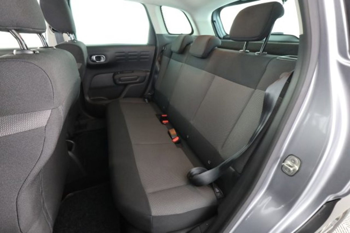 Citroen C3 Aircross BlueHDi 120 S&S EAT6 Feel (11)