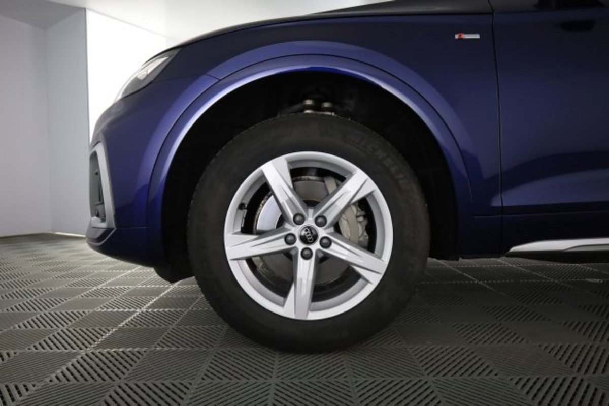 Audi Q5 40 TDI 204 CV quattro S tronic (16)