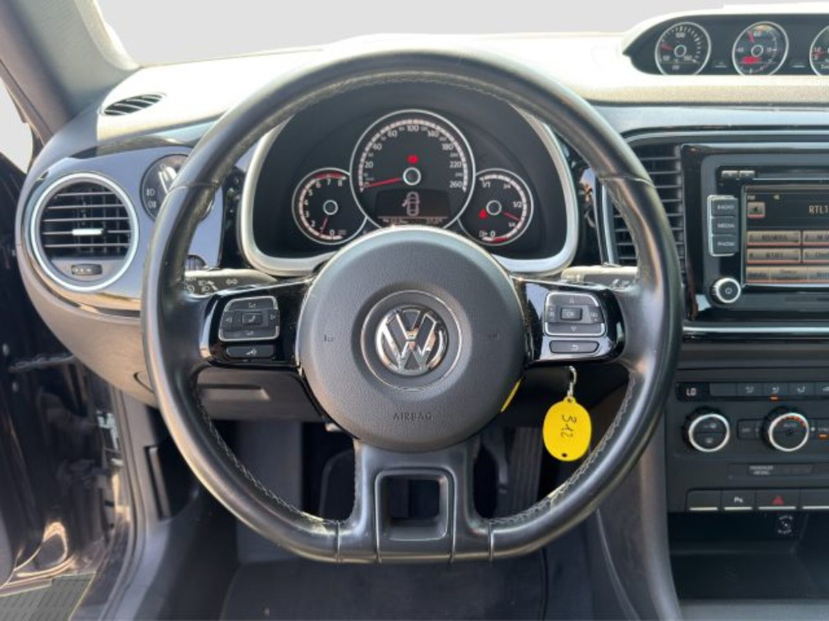 Volkswagen Maggiolino 1.2 TSI Design (12)