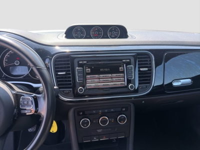 Volkswagen Maggiolino 1.2 TSI Design (16)