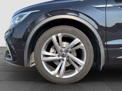 Volkswagen Tiguan 1.5 TSI 150 CV DSG ACT R-Line (16)