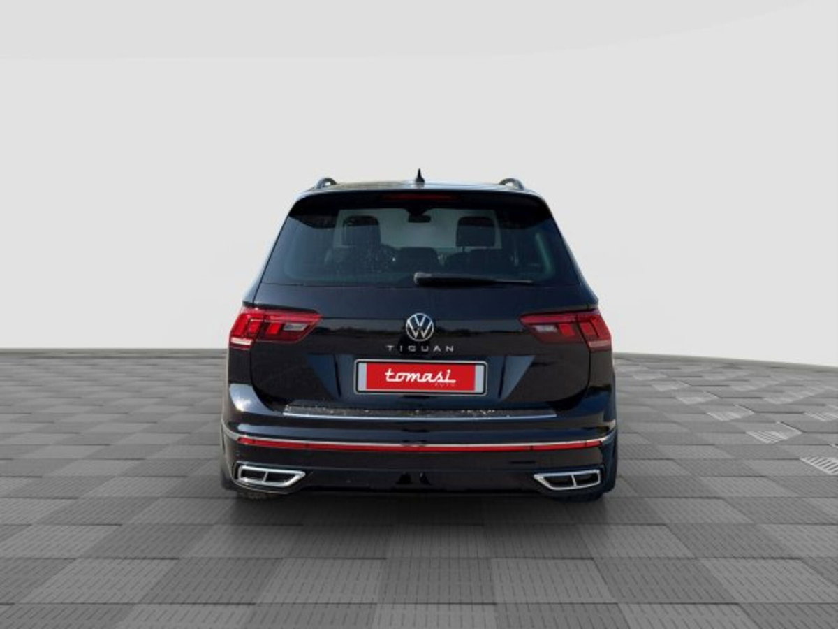 Volkswagen Tiguan 1.5 TSI 150 CV DSG ACT R-Line (4)