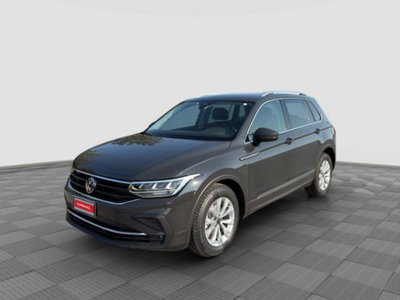 Volkswagen Tiguan 2.0 TDI 150 CV SCR DSG 4MOTION Life usata