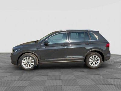 Volkswagen Tiguan 2.0 TDI 150 CV SCR DSG 4MOTION Life (2)