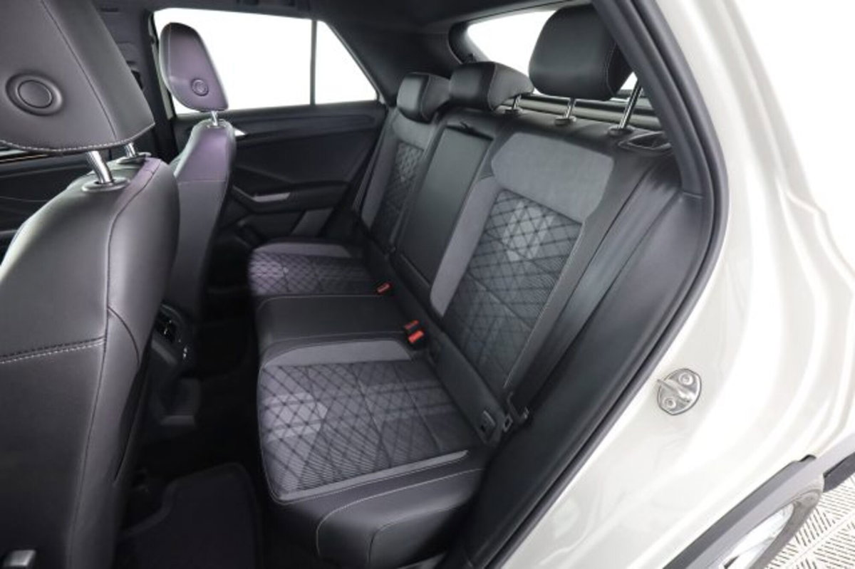 Volkswagen T-Roc 1.0 TSI R-Line (11)