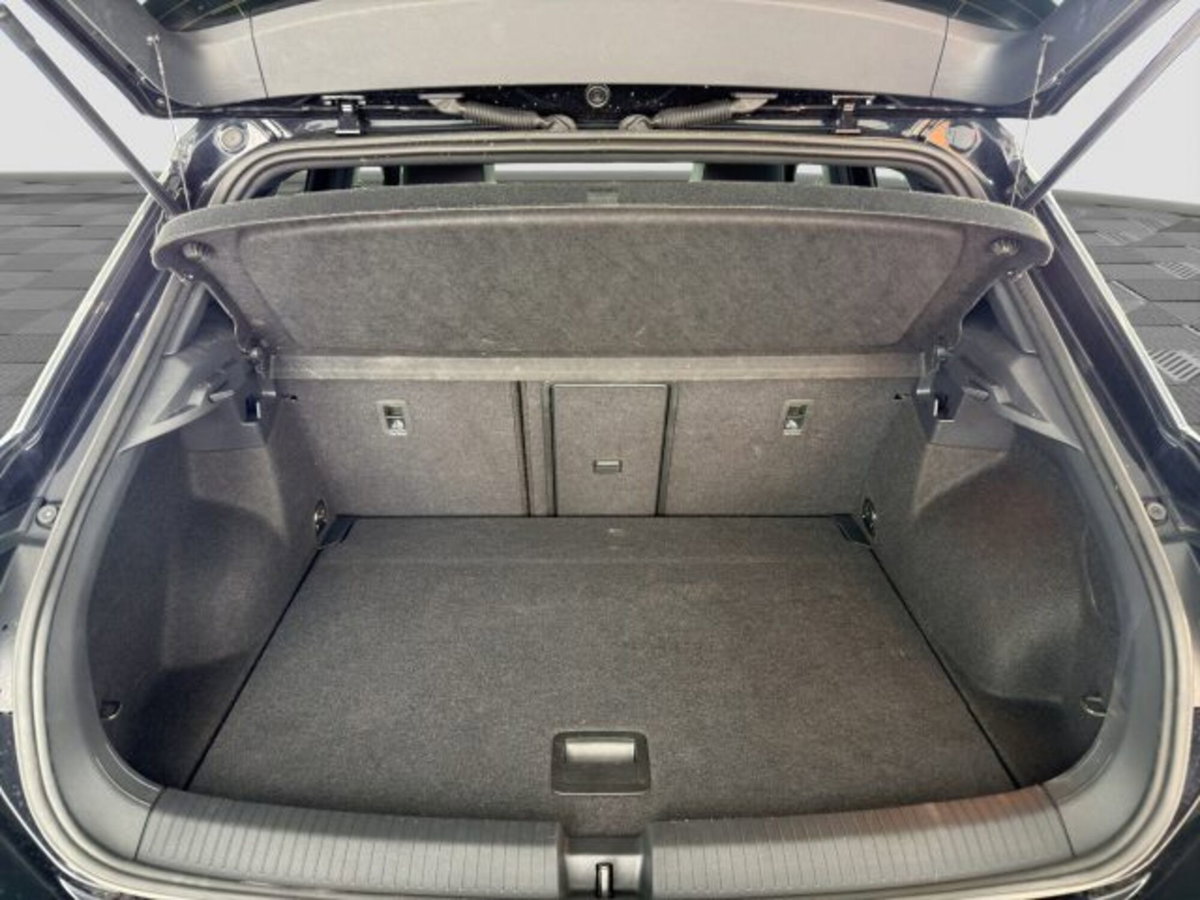 Volkswagen T-Roc 2.0 tdi R-Line 4motion 150cv dsg (14)