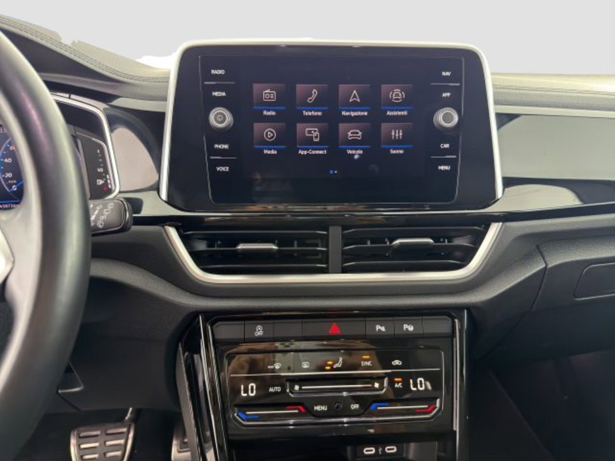 Volkswagen T-Roc 2.0 tdi R-Line 4motion 150cv dsg (17)