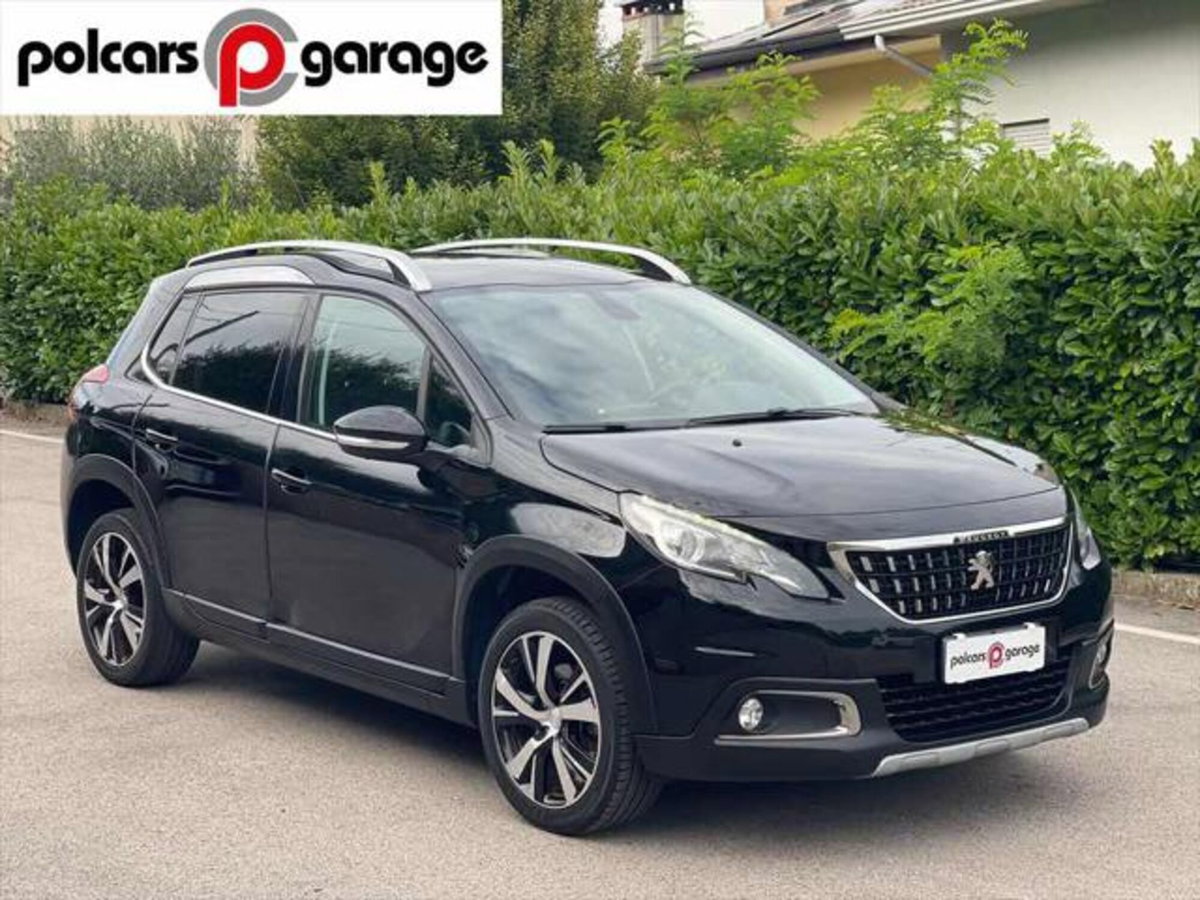 Peugeot 2008 120 S&S Black Matt (7)