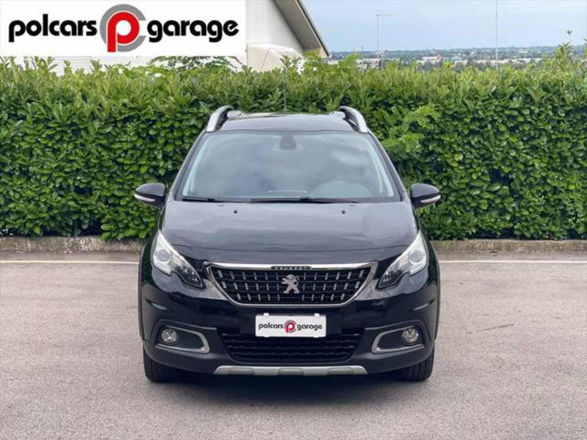 Peugeot 2008 120 S&S Black Matt (8)