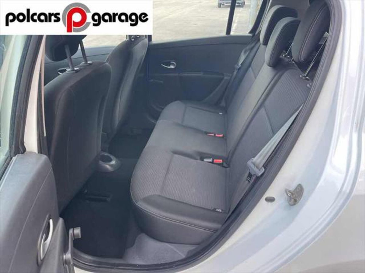 Renault Clio 1.2 16V 5 porte GPL Dynamique (13)