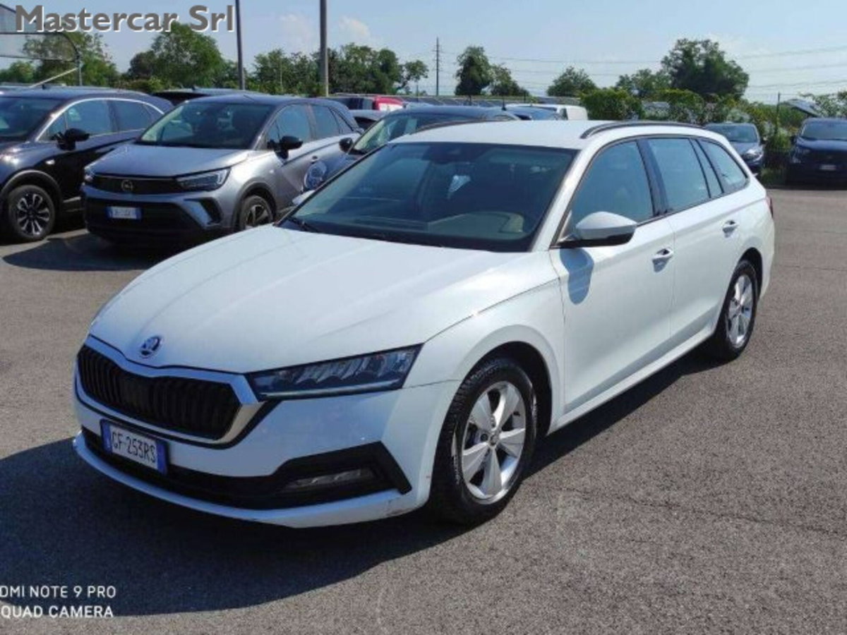Skoda Octavia Station Wagon 1.0 e-TEC DSG Wagon Executive (2)