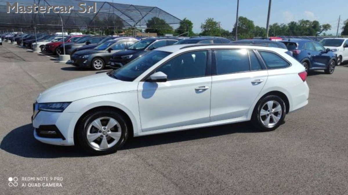 Skoda Octavia Station Wagon 1.0 e-TEC DSG Wagon Executive (3)