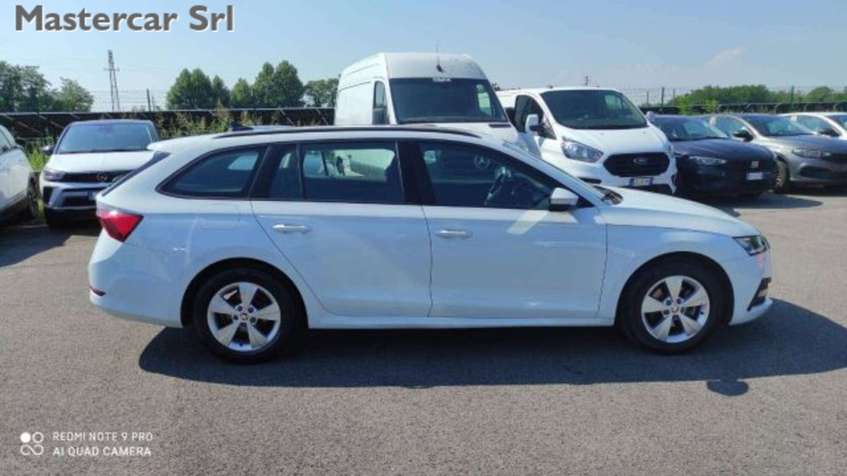 Skoda Octavia Station Wagon 1.0 e-TEC DSG Wagon Executive (7)