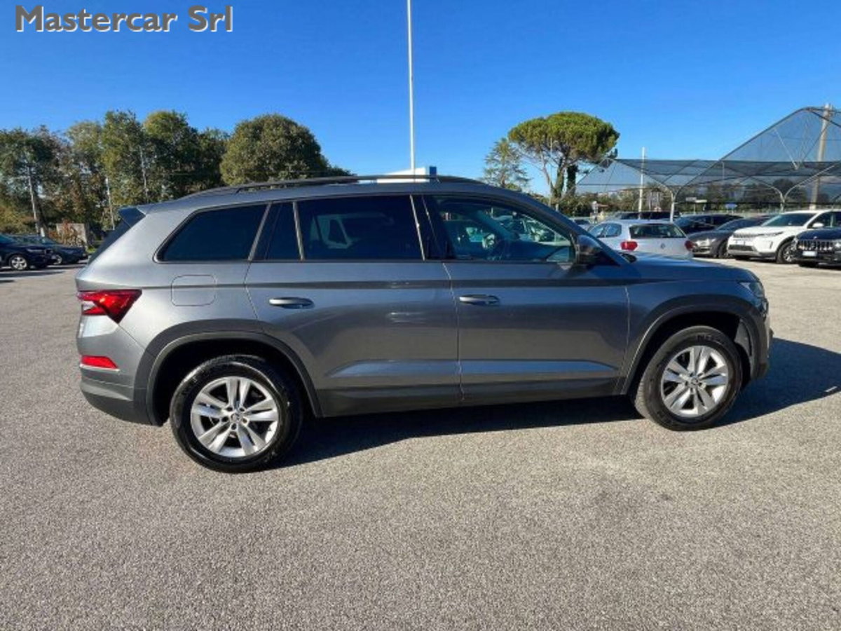 Skoda Kodiaq 2.0 TDI EVO SCR DSG Executive (8)
