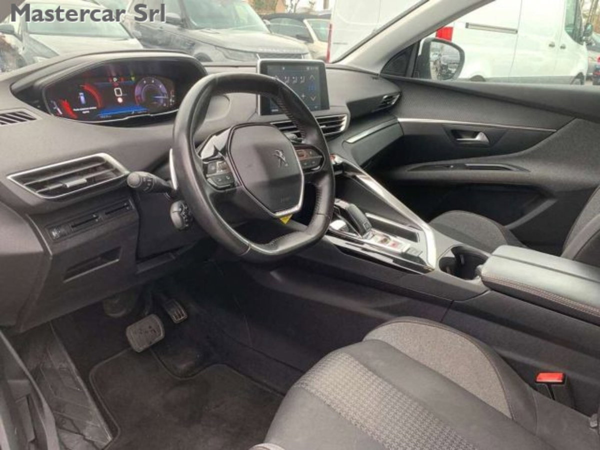 Peugeot 5008 BlueHDi 130 S&S Business (10)