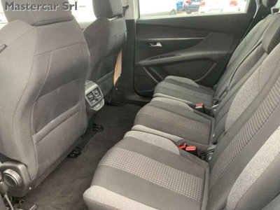 Peugeot 5008 BlueHDi 130 S&S Business (11)