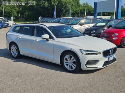 Volvo V60 2.0 b4 Essential auto (7)