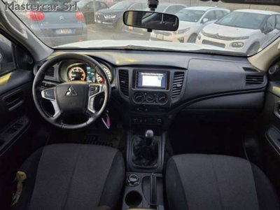Mitsubishi L200 2.3 D Double Cab 4x4 Easy Select Invite Connect (11)