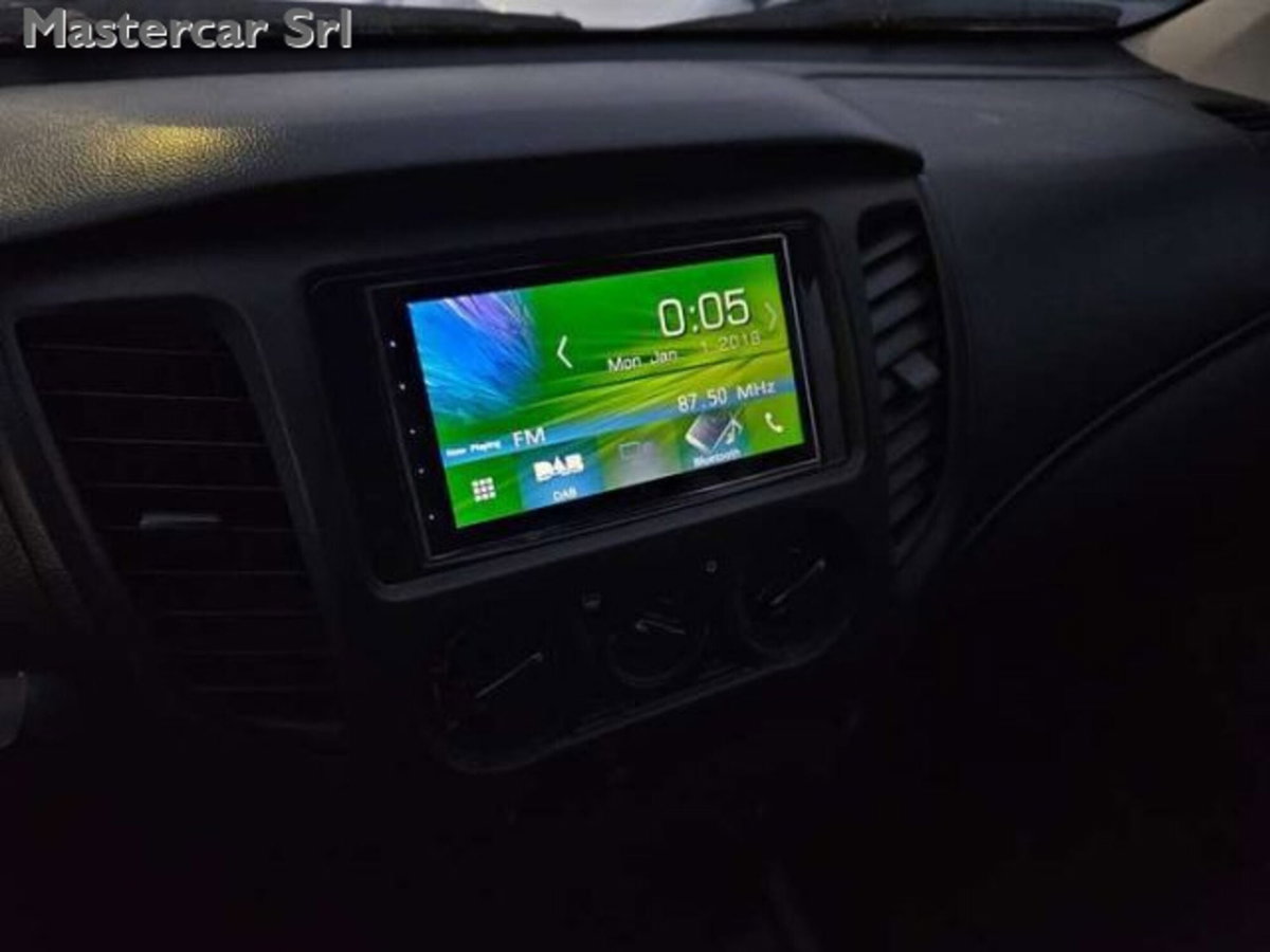 Mitsubishi L200 2.3 D Double Cab 4x4 Easy Select Invite Connect (13)