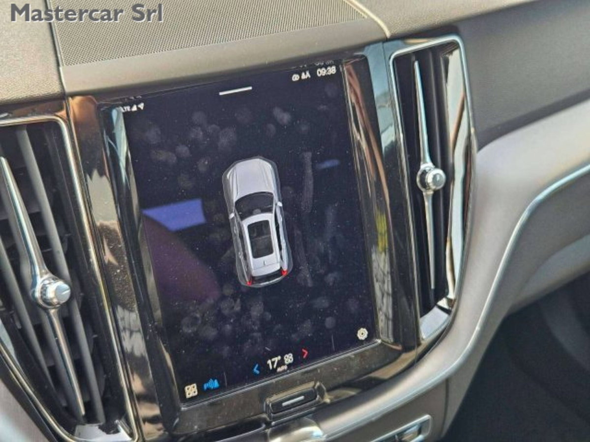 Volvo XC60 B4 Geartronic Momentum (14)