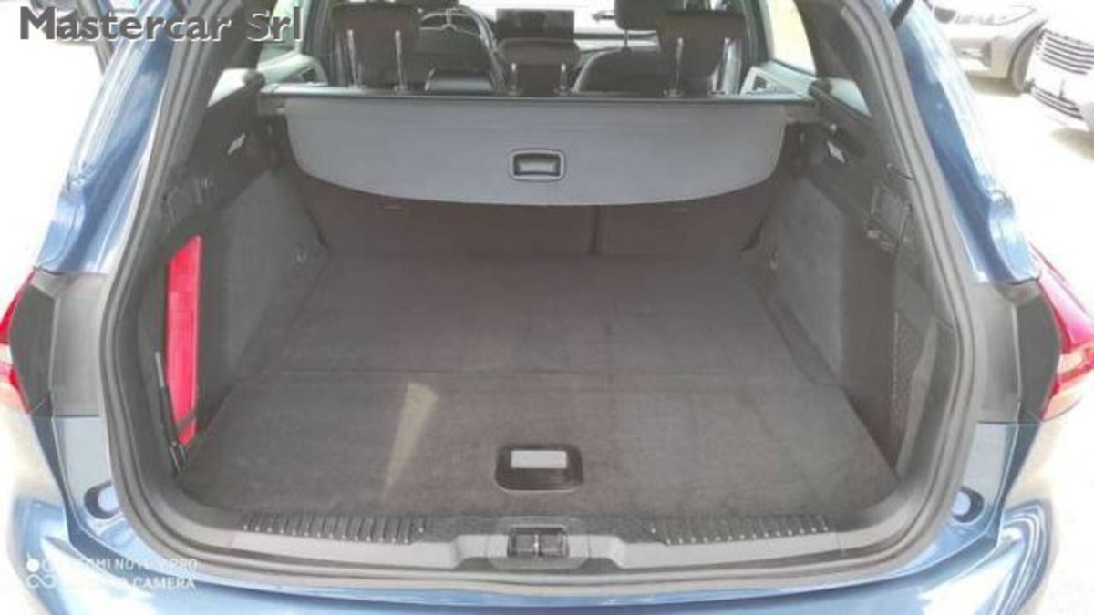 Ford Focus Station Wagon 1.0 EcoBoost Hybrid 125CV Powershift SW ST-Line Design (14)