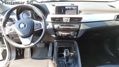 BMW X1 sDrive18d Advantage (10)