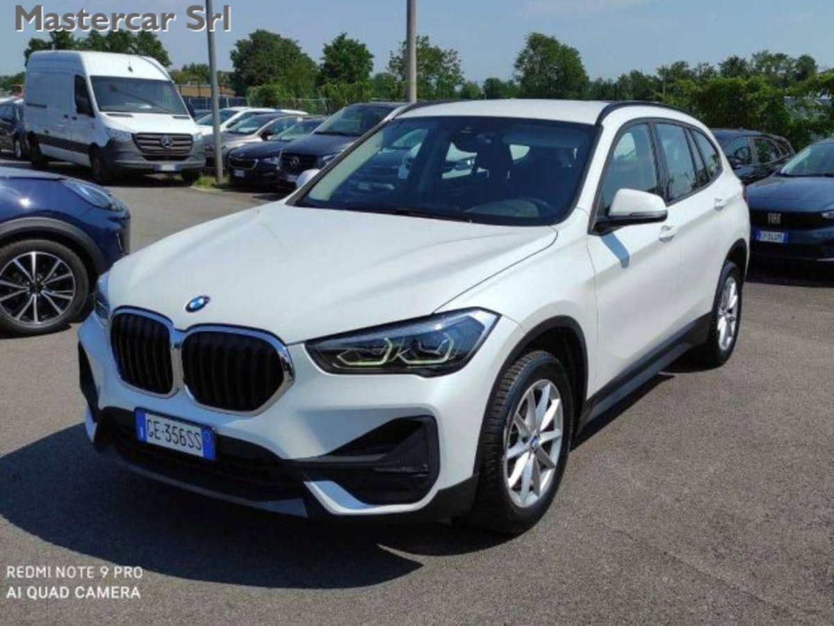 BMW X1 sDrive18d Advantage (2)