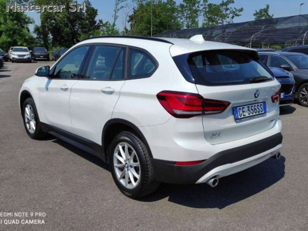 BMW X1 sDrive18d Advantage (4)