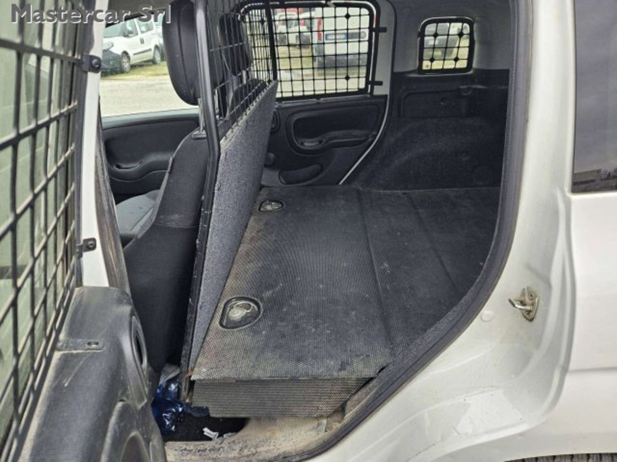 Fiat Panda 1.2 Pop Van 2 posti (11)