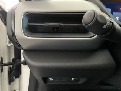 Jeep Avenger 1.2 turbo Altitude fwd 100cv (17)