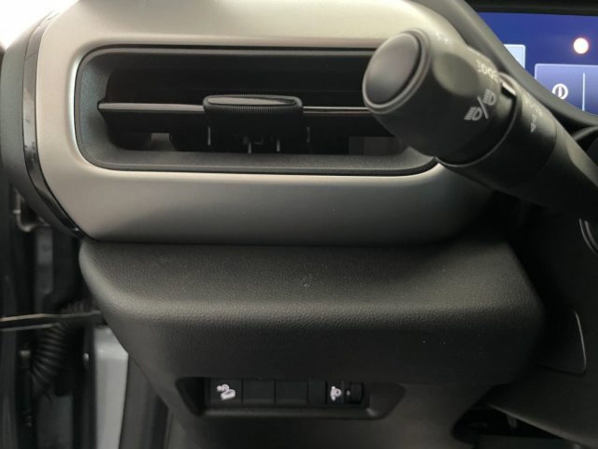 Jeep Avenger 1.2 turbo Altitude fwd 100cv (19)