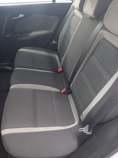 Fiat Tipo Station Wagon Tipo 1.6 Mjt S&S DCT SW Easy (17)