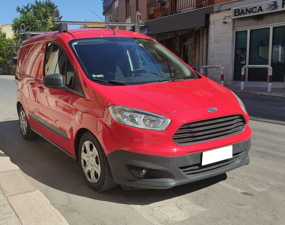 Ford Transit Courier 1.5 TDCi 75CV  Trend (2)