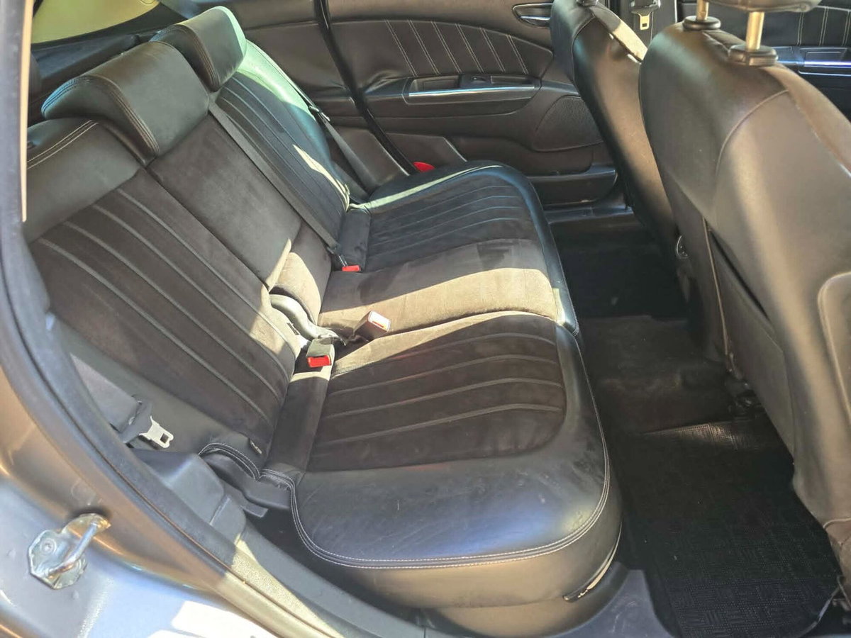 Lancia Delta 1.6 MJT DPF Oro (8)