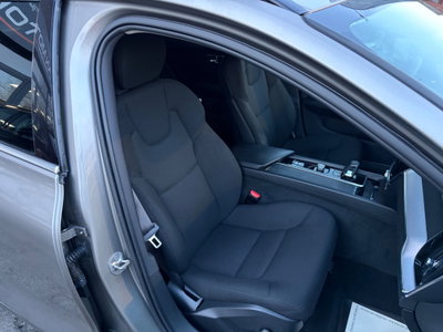 Volvo V60 B4 Geartronic Momentum Business Pro (10)