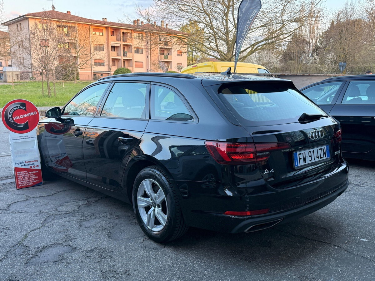 Audi A4 Avant 35 TDI S tronic Business (2)