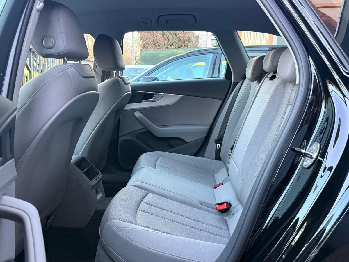 Audi A4 Avant 35 TDI S tronic Business (8)