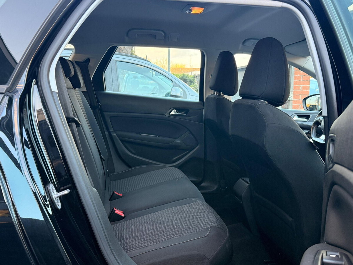 Peugeot 308 SW 1.5 bluehdi Business s&s 130cv eat8 (11)