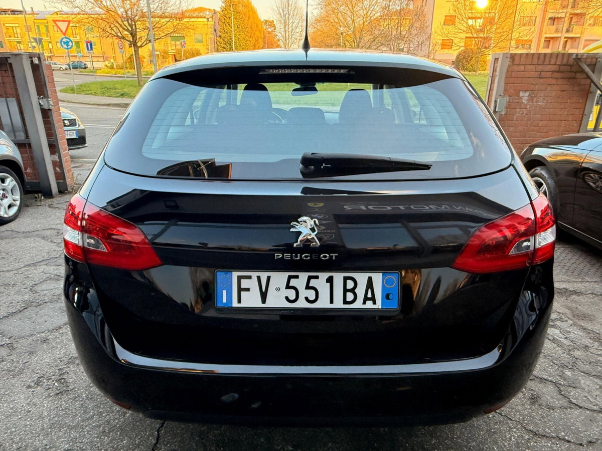 Peugeot 308 SW 1.5 bluehdi Business s&s 130cv eat8 (4)