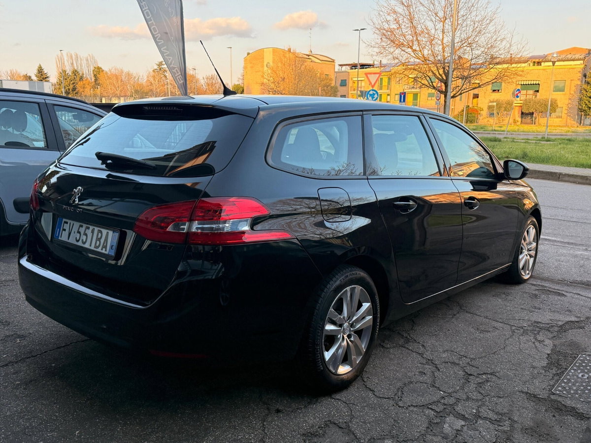 Peugeot 308 SW 1.5 bluehdi Business s&s 130cv eat8 (5)